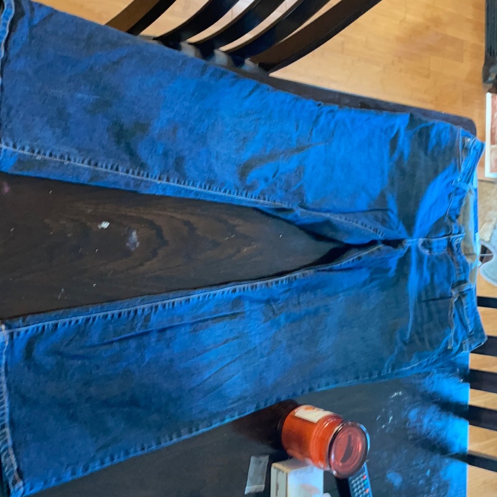 Lightly used 18R torrid jeans relaxed boot cut